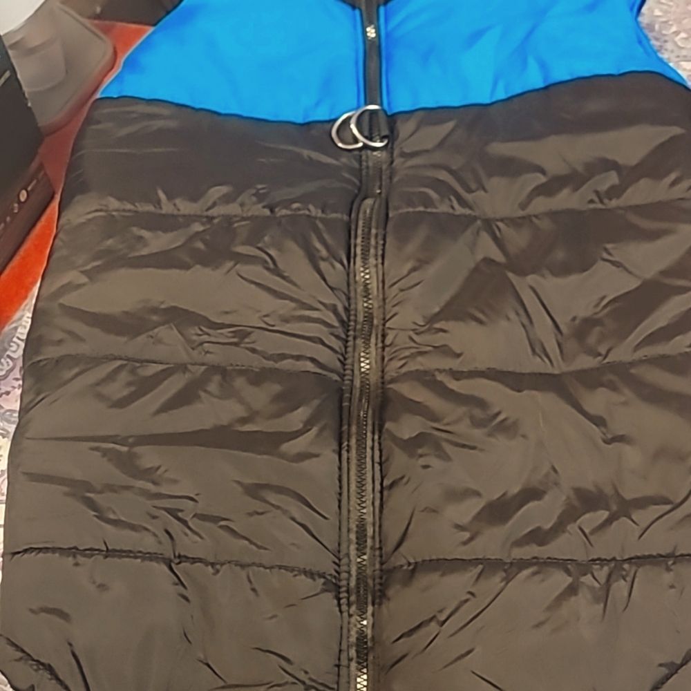 7xl dog jacket brand new